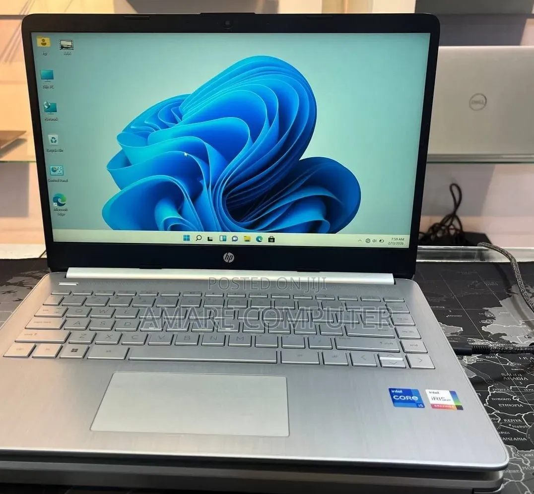 New Laptop HP Stream Notebook 16GB Intel Core i5 SSD 512GB