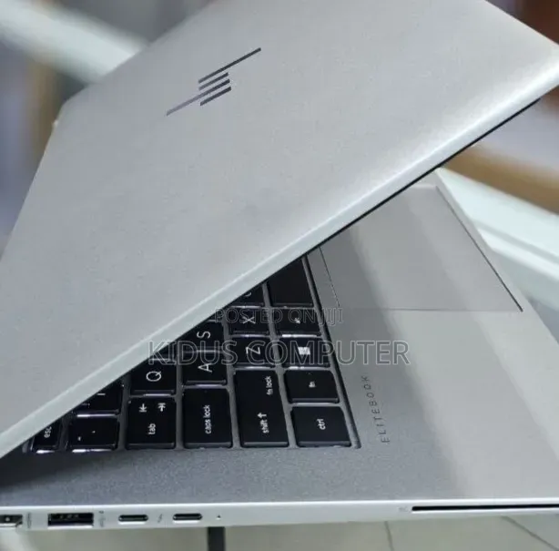 New Laptop HP EliteBook 840 G10 16GB Intel Core i5 SSD 512GB