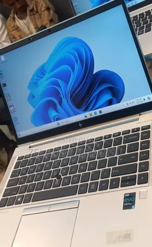 New Laptop HP EliteBook 840 G8 16GB Intel Core i5 SSD 512GB