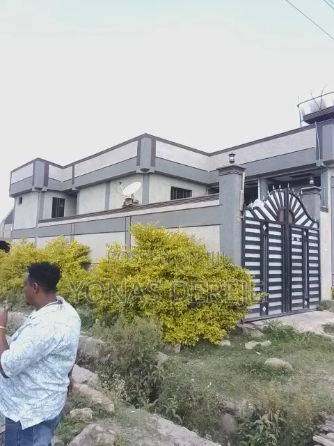 Furnished 5bdrm House in Dukem/ዱከም, East Shewa for sale