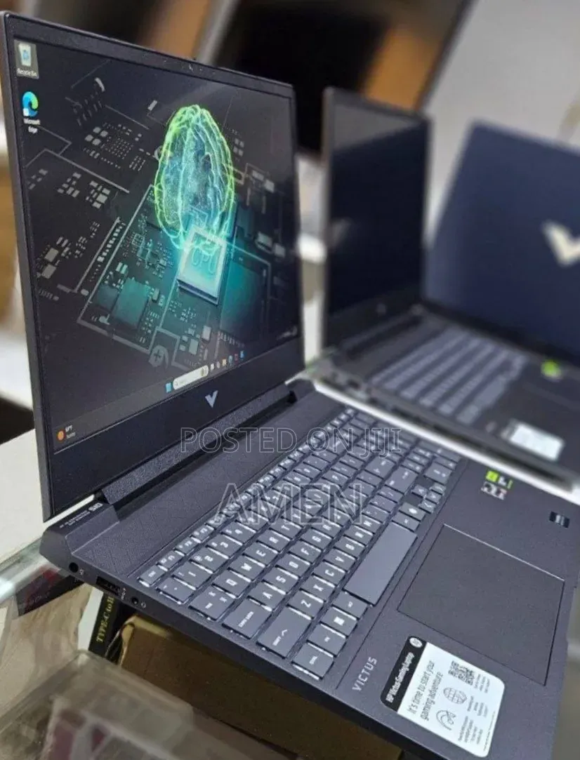 New Laptop HP Victus 16 16GB AMD Ryzen 7 SSD 512GB