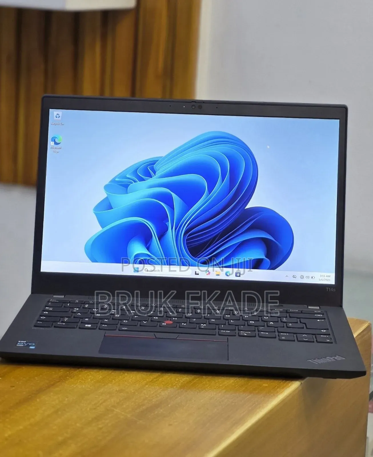 New Laptop Lenovo ThinkPad T14s Gen 2 16GB Intel Core i7 SSD 512GB