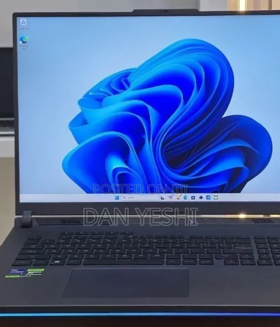 New Laptop Asus 16GB Intel Core i9 SSD 1T