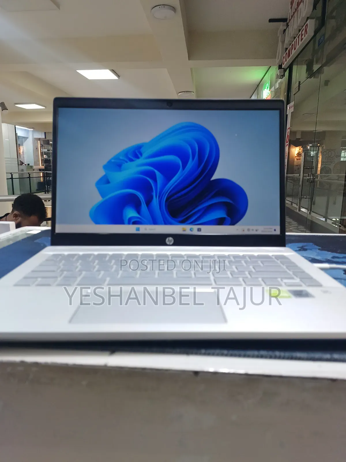 New Laptop HP Pavilion 14 16GB Intel Core i7 SSD 512GB