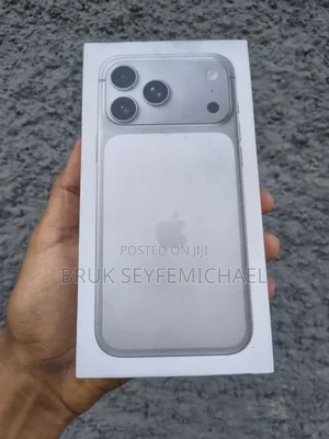 New Apple iPhone 17 Pro Max 256 GB Silver