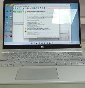 New Laptop HP Pavilion 15 8GB Intel Core i5 SSD 512GB