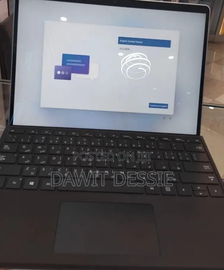 New Laptop Microsoft Surface Pro 9 16GB Intel Core i7 SSD 512GB