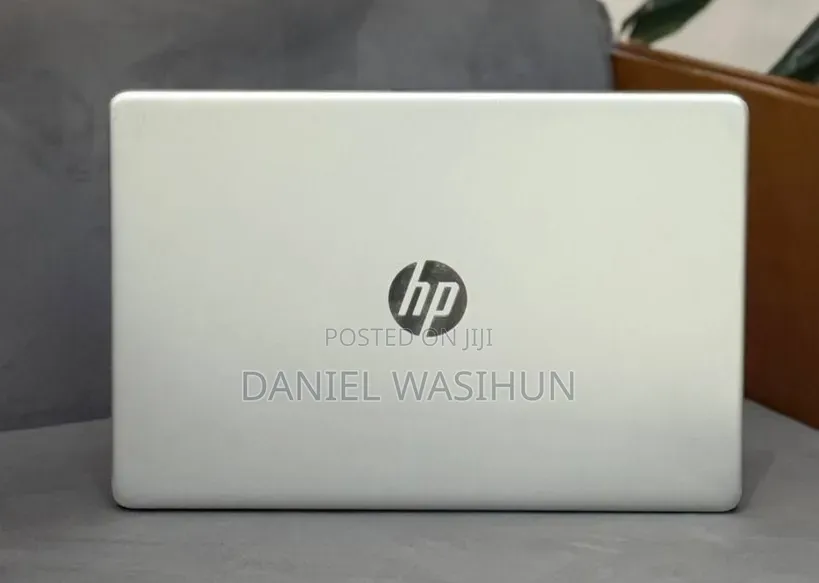 New Laptop HP Stream Notebook 8GB Intel Core i7 SSD 512GB