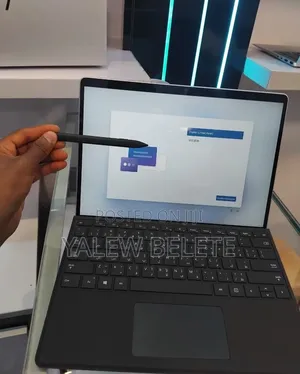 New Microsoft Surface Pro 9 16GB Qualcomm Snapdragon X Plus SSD 512GB