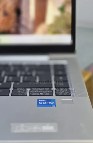 New Laptop HP EliteBook 840 G8 16GB Intel Core i5 SSD 512GB