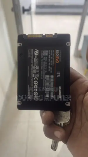 Samsung 860 Evo 1 Tera Byte