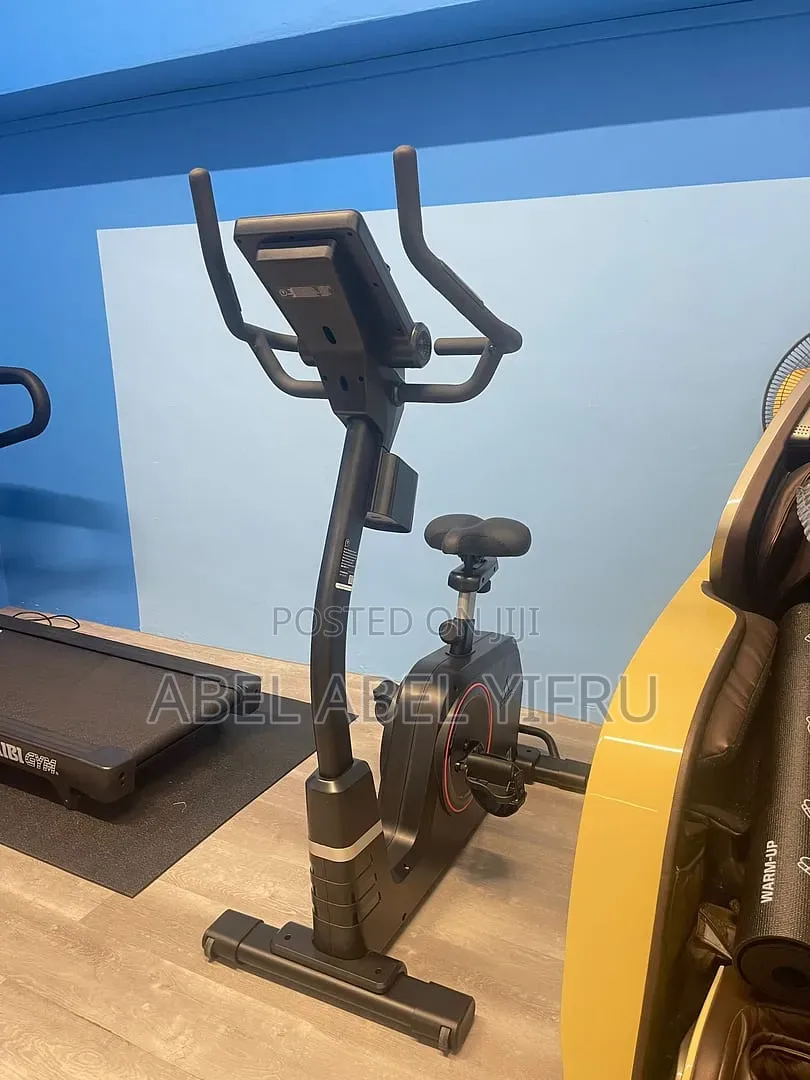Adidas C21 Yesport Bike