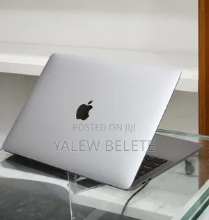 New Laptop Apple MacBook Pro 2019 16GB Intel Core i7 SSD 256GB