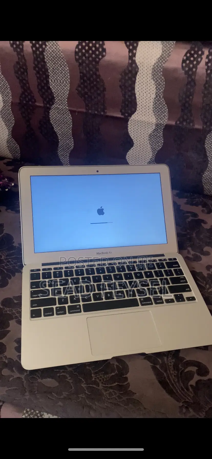 New Laptop Apple MacBook 2015 8GB Intel Core i5 SSD 256GB
