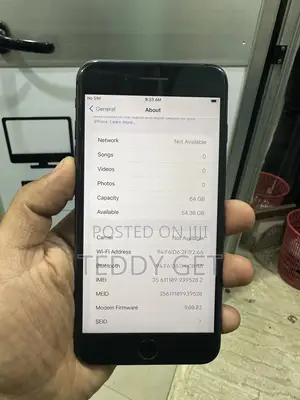 Apple iPhone 8 Plus 64 GB Black