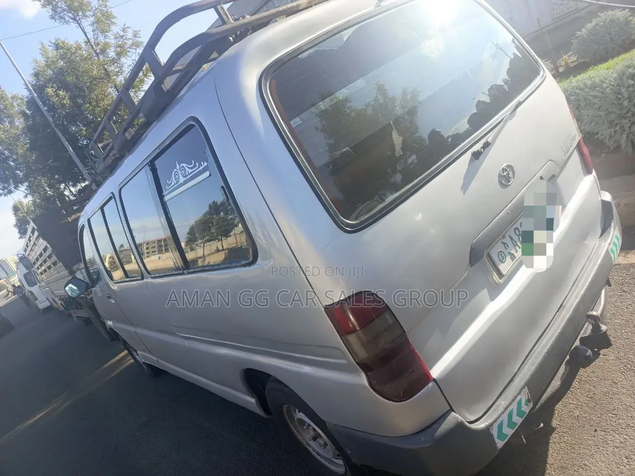 Toyota HiAce 2001 Silver