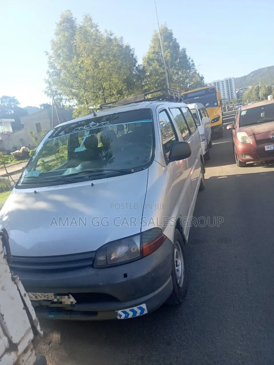 Toyota HiAce 2001 Silver