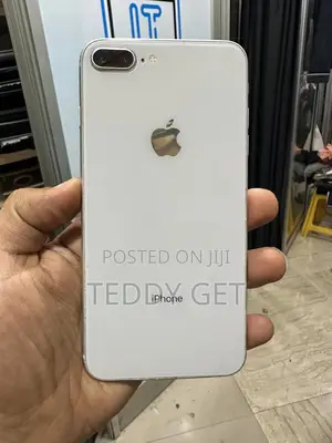 Apple iPhone 8 Plus 64 GB White