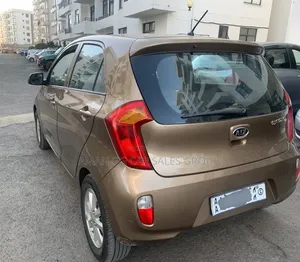 Kia Picanto 2012 Gold