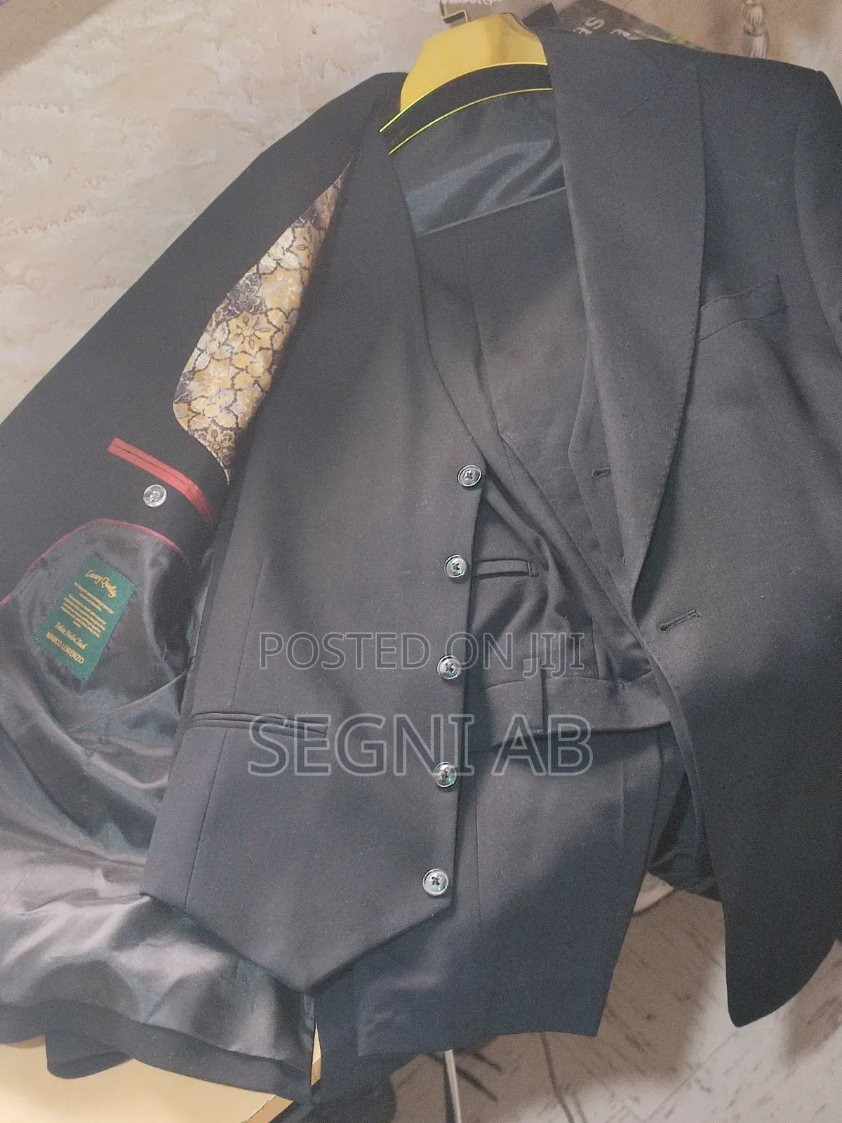 Premium Men’S Suit For Sale