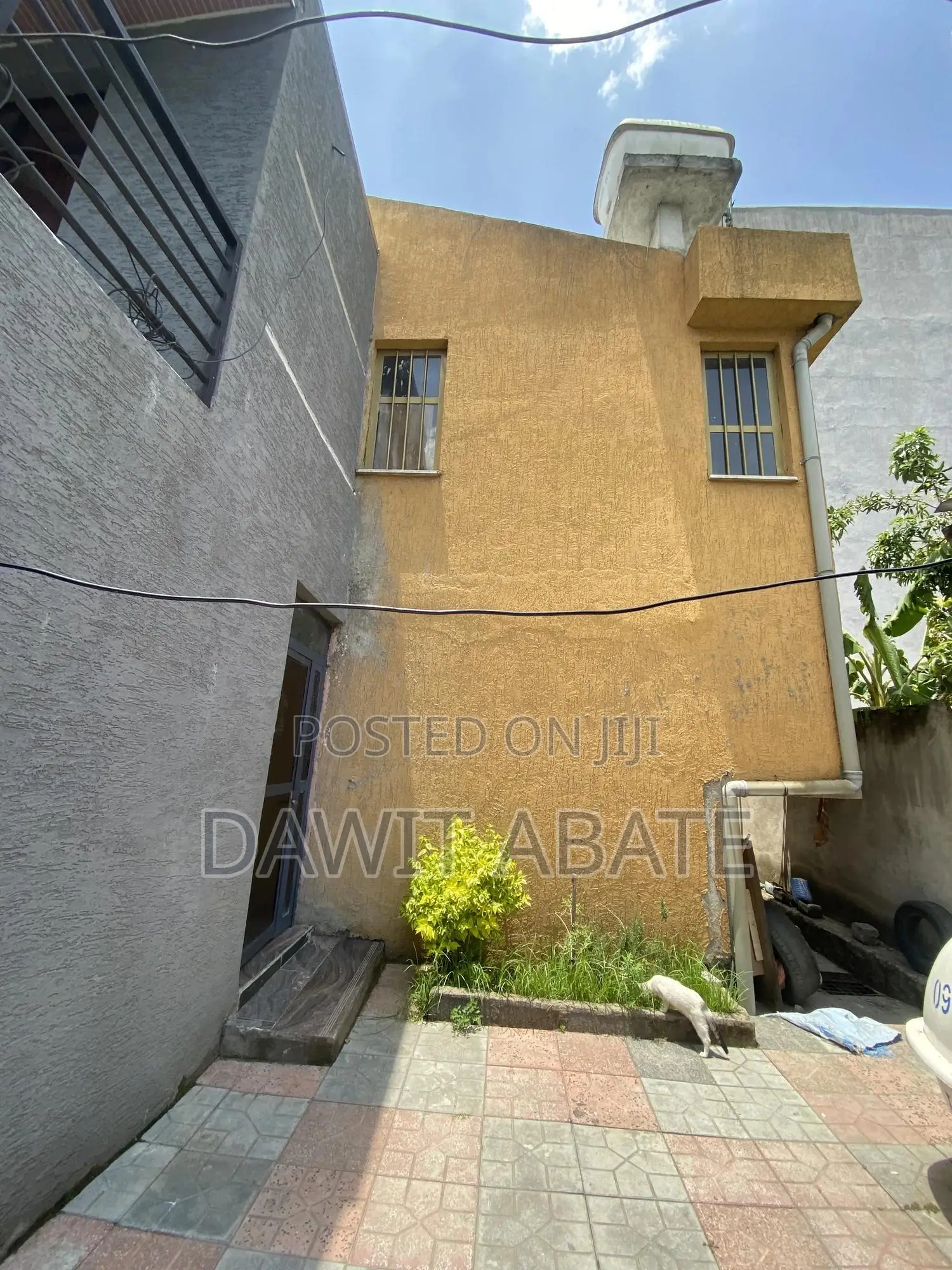 5bdrm House in Nifas Silk-Lafto for sale