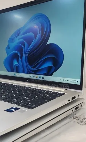 New Laptop HP EliteBook 840 16GB Intel Core i5 SSD 512GB