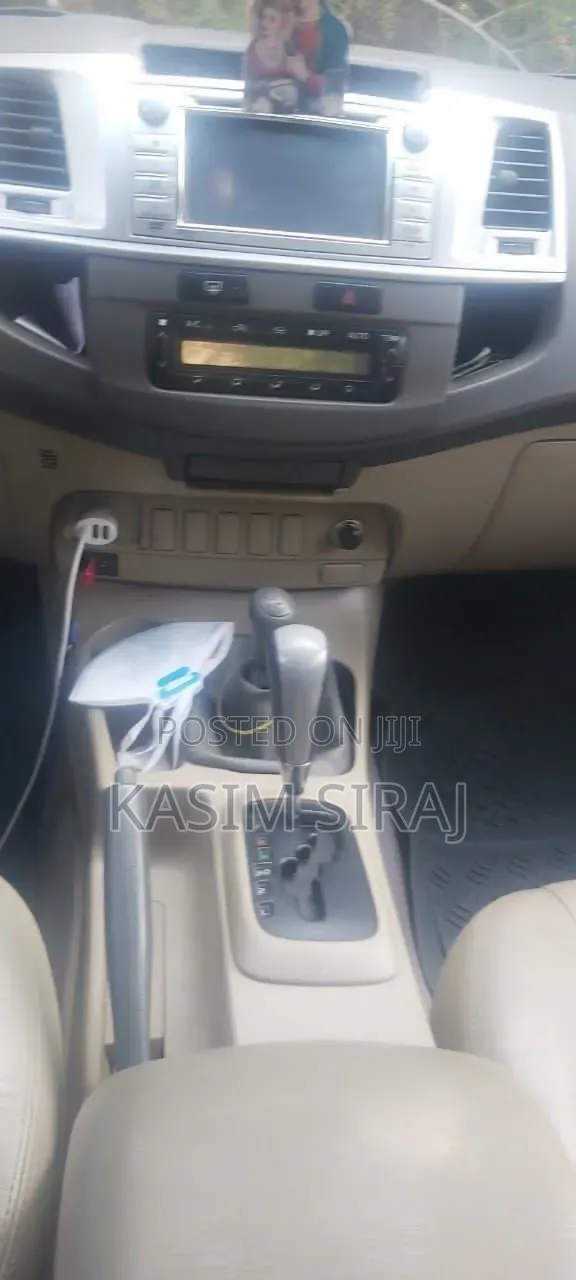 Toyota Hilux 2.5 D-4D 4X4 SRX 2009 Blue