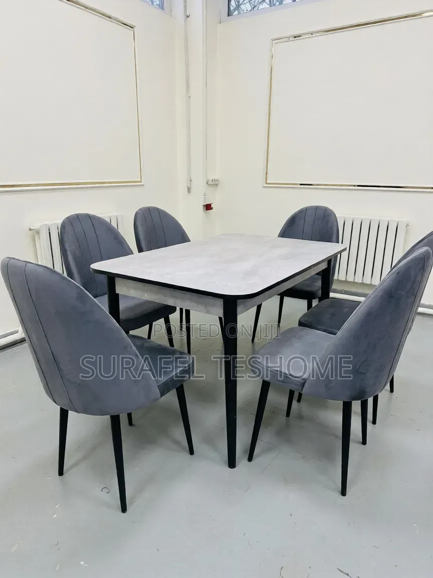 የተመረጡ ዳይኒንግ ቴብሎች ለሽያጭ Dining Tables | በ6 እና በ4 ወንበሮች