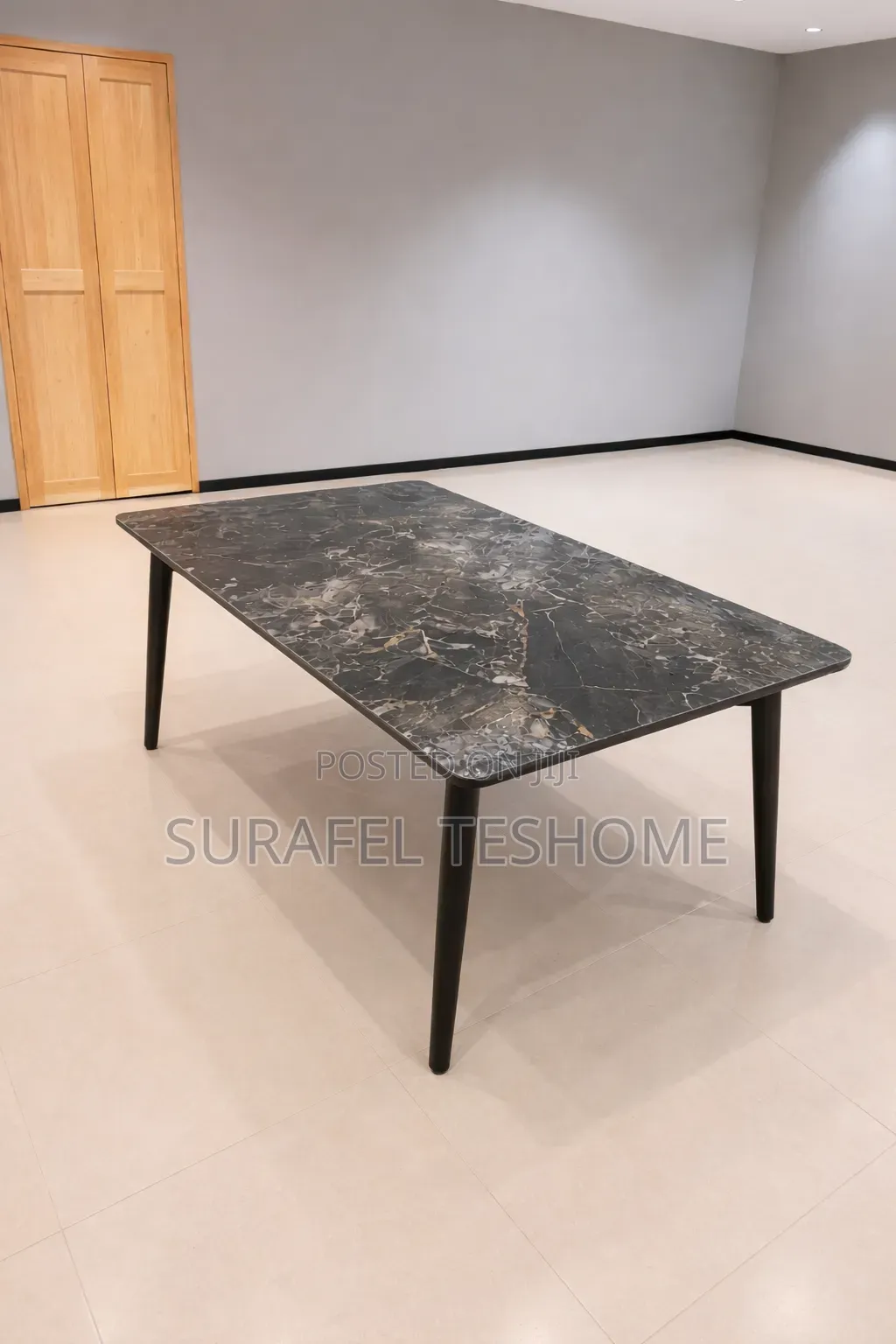 የተመረጡ ዳይኒንግ ቴብሎች ለሽያጭ Dining Tables | በ6 እና በ4 ወንበሮች