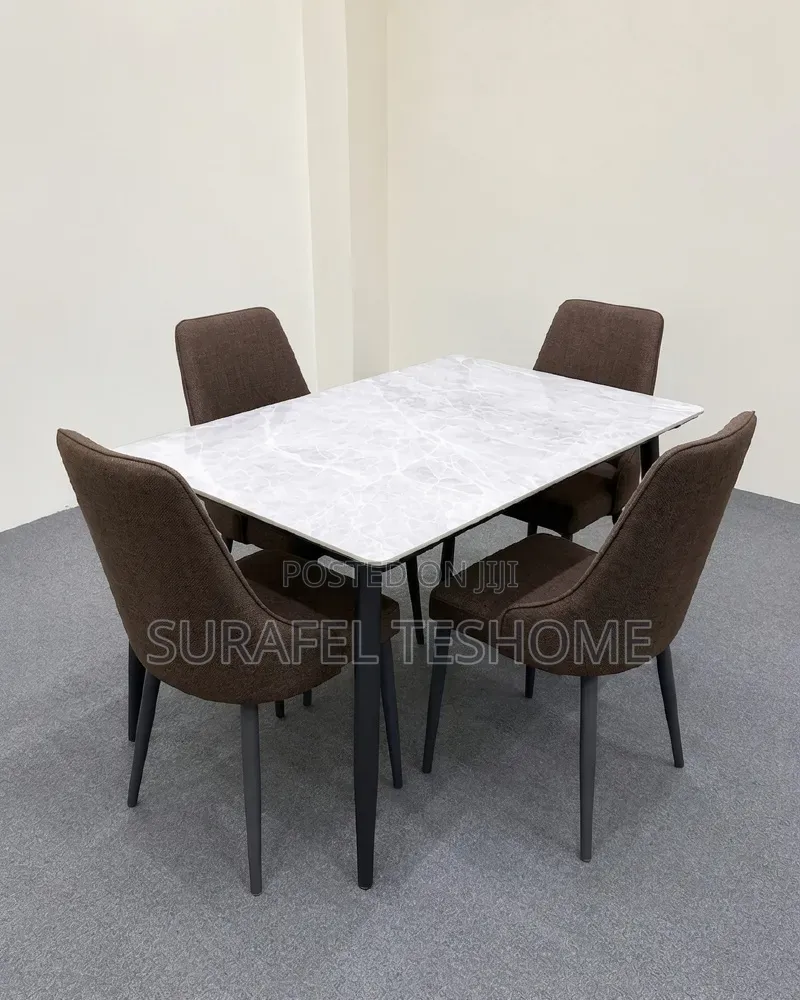 የተመረጡ ዳይኒንግ ቴብሎች ለሽያጭ Dining Tables | በ6 እና በ4 ወንበሮች