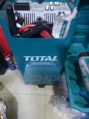Total Battery Charger and Starter 12/24v 16/18a