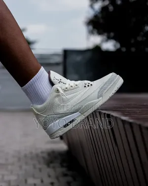 Nike Air Jordan 3 Retro Xtravis Scott "Sail X Reverse Mocha" Boots