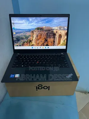 New Laptop Lenovo ThinkPad T14s G4 32GB Intel Core i7 SSD 512GB