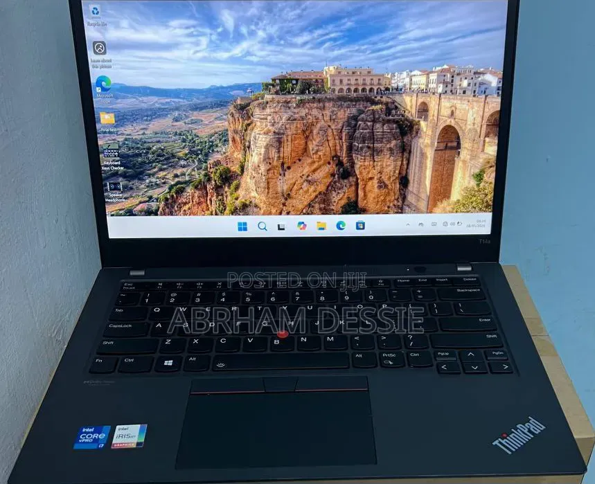 New Laptop Lenovo ThinkPad T14s G4 32GB Intel Core i7 SSD 512GB