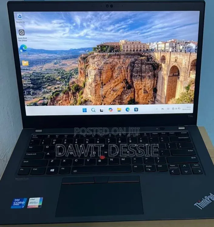 New Laptop Lenovo ThinkPad T14s G4 32GB Intel Core i7 SSD 512GB