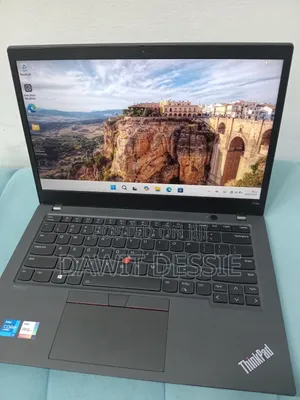 New Laptop Lenovo ThinkPad T14s G4 32GB Intel Core i7 SSD 512GB