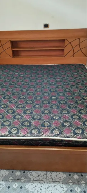 Queen Size Bed With Mattress