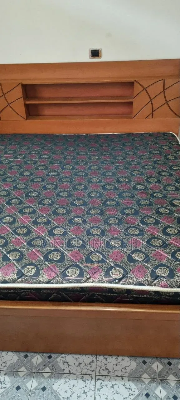 Queen Size Bed With Mattress