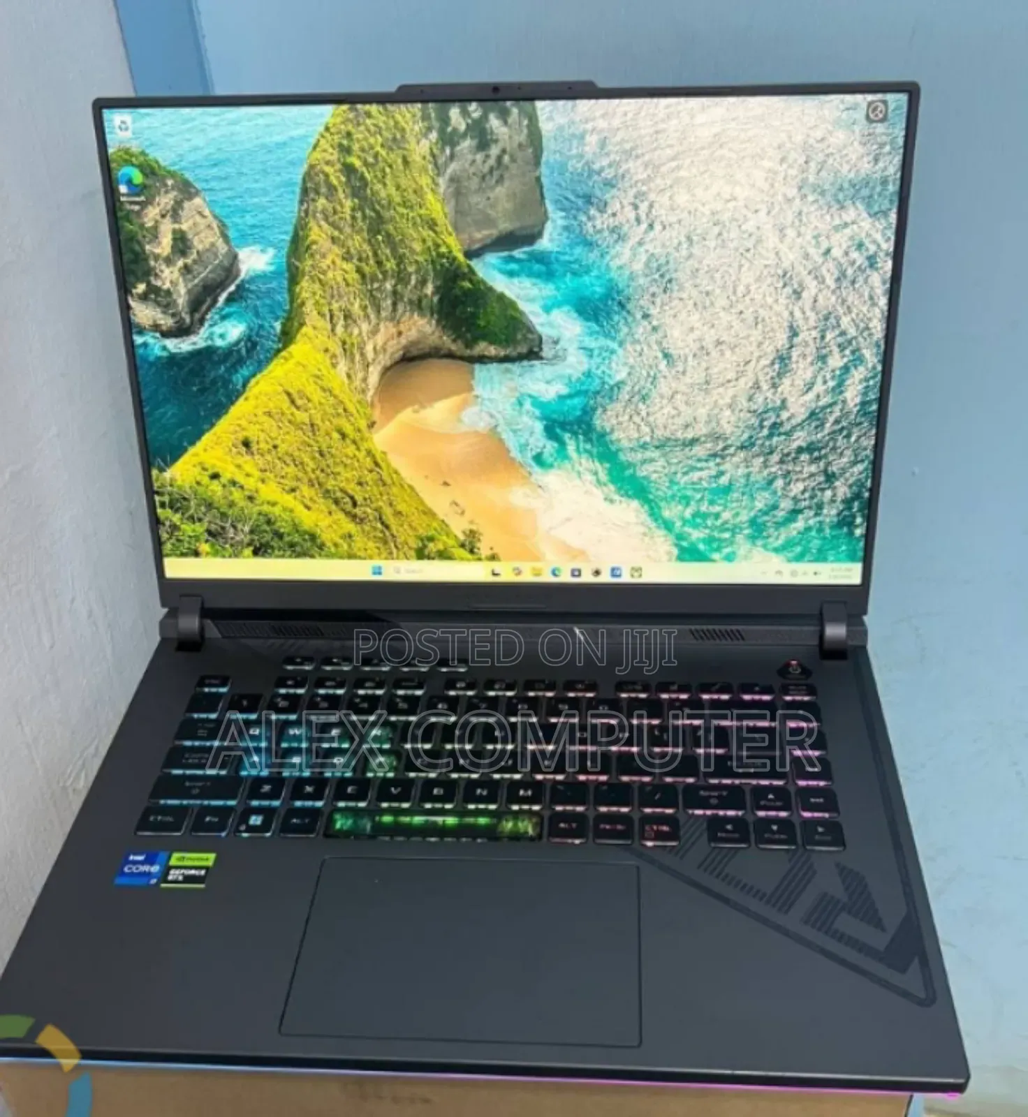 New Laptop HP Victus 15 16GB Intel Core i7 SSD 512GB