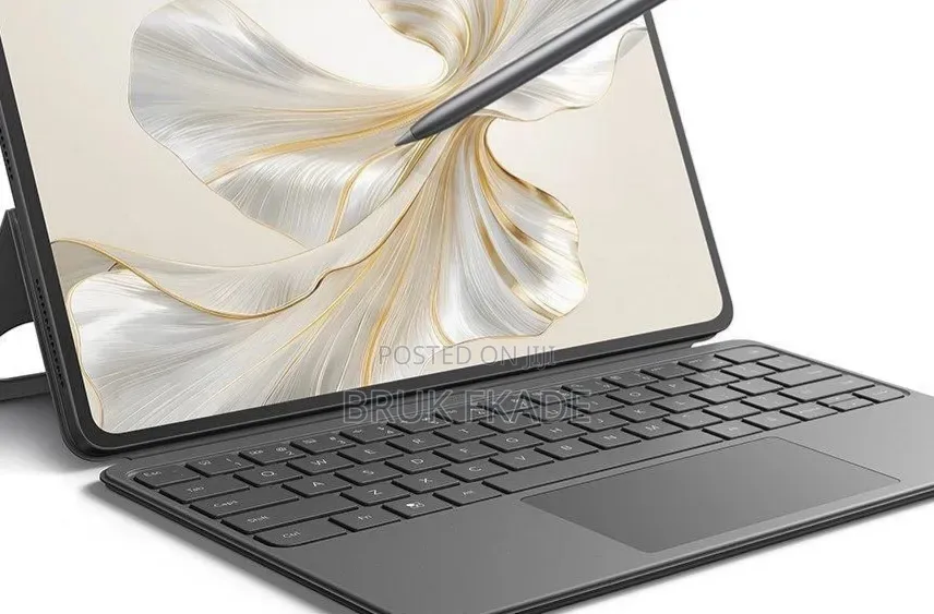 New Laptop Microsoft Surface 16GB Intel Core i5 SSD 512GB
