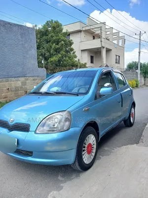 Toyota Vitz 2002 Blue