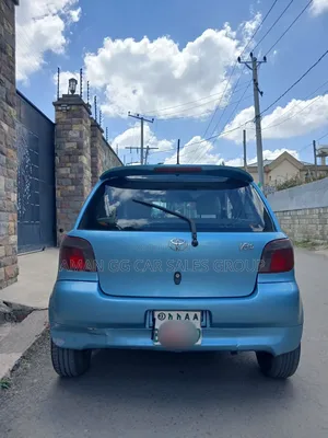 Toyota Vitz 2002 Blue