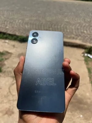 New Samsung Galaxy A06 128 GB Gray