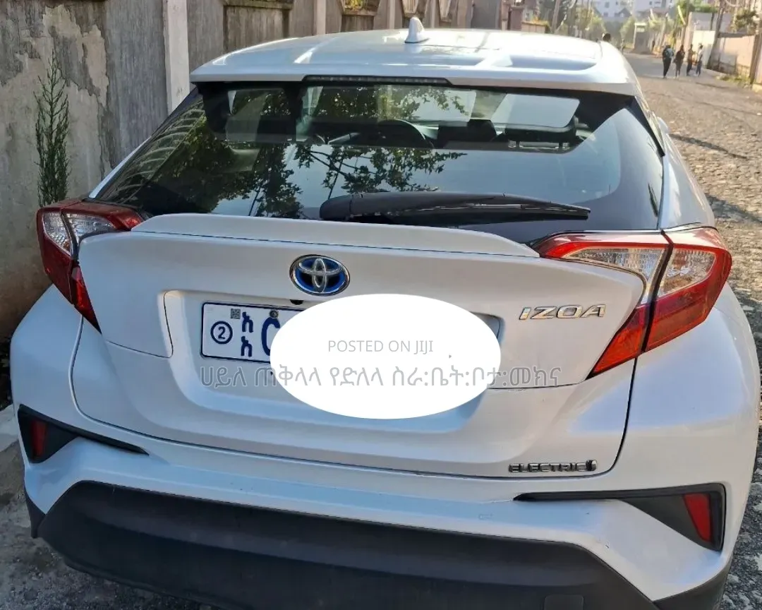 Toyota C-HR 2022 Ivory