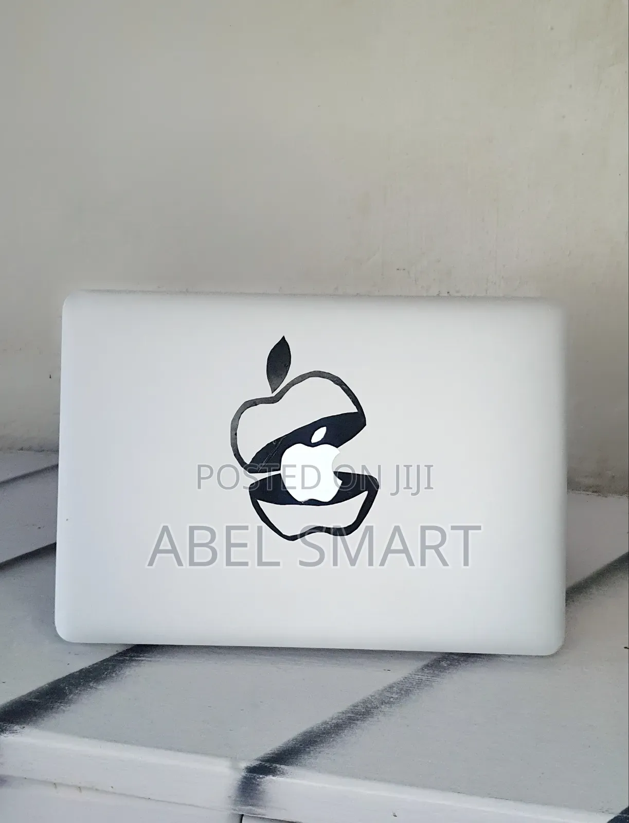 Laptop Apple MacBook 2015 8GB Intel Core i5 SSD 1T