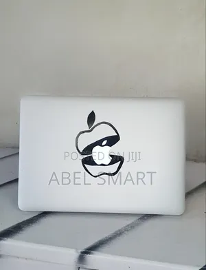 Laptop Apple MacBook 2015 8GB Intel Core i5 SSD 1T
