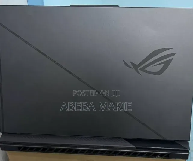 New Laptop Asus ROG Strix G16 G614 8GB Intel Core i7 SSD 1T