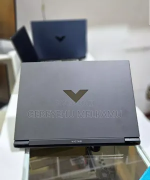 New Laptop HP 16GB AMD Ryzen 7 SSD 512GB