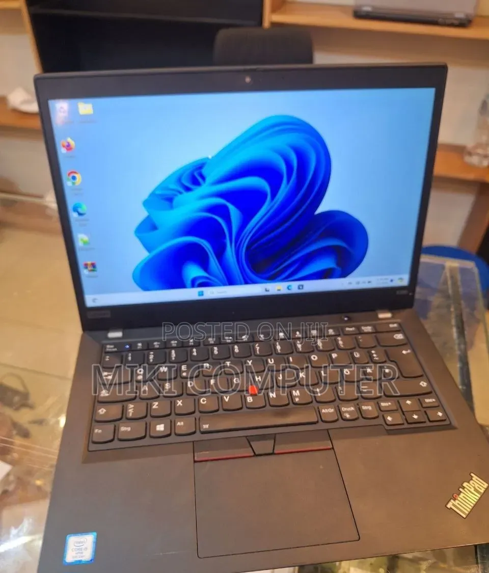 New Laptop Lenovo ThinkPad X390 16GB Intel Core i5 SSD 512GB