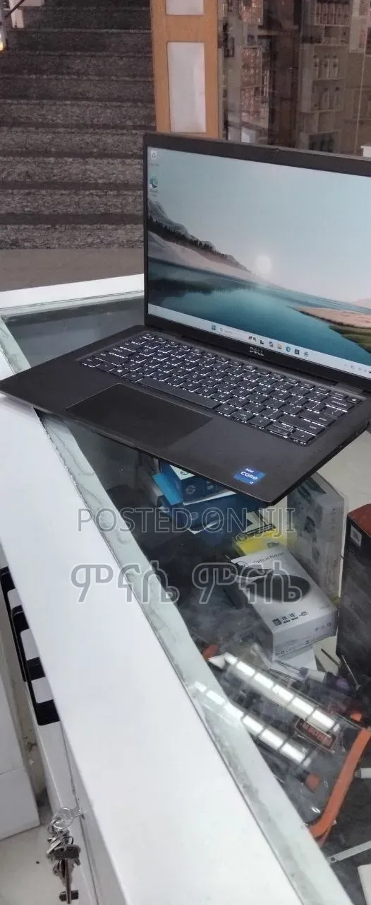New Laptop Dell Latitude 7420 16GB Intel Core i7 SSD 512GB